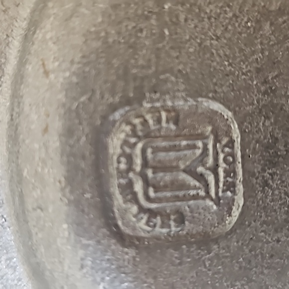 York Metal Crafters Benjamin Franklin 6" Pewter Change Tray Plate 6 inches - Picture 5 of 6